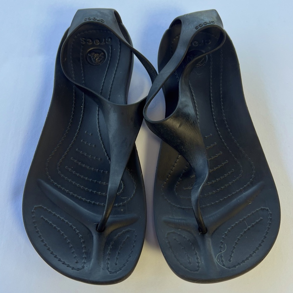 CROCS 9 BLACK SANDALS
